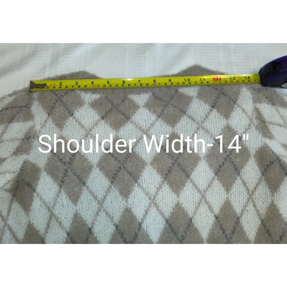 William Rast Cropped Cardigan Sweater XS Argyle Furry Fuzzy Preppy School Girl - Picture 14 of 16